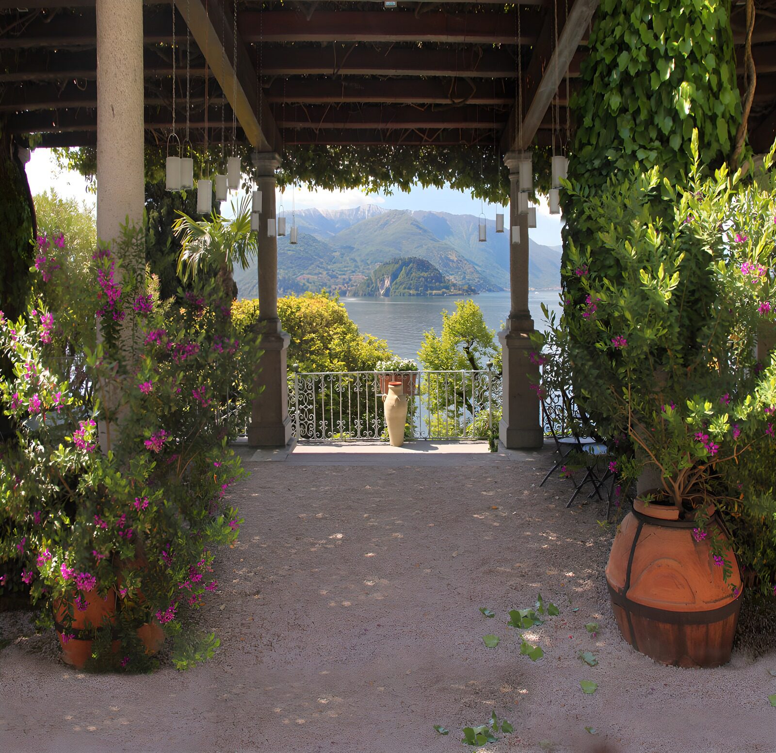 TPES77917: Pérgola con vistas al lago y las montañas